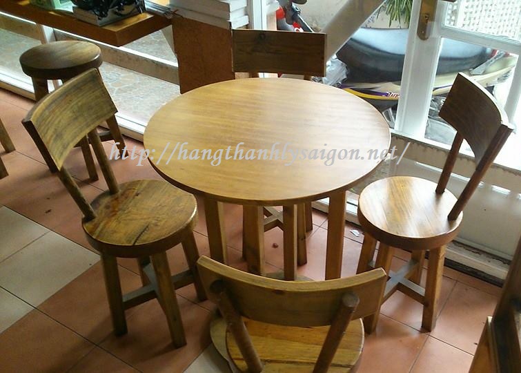 BÀN GHẾ GỔ CHO QUÁN CAFE THANH LÝ GIÁ RẺ