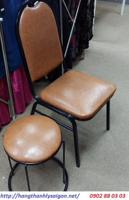 THANH LÝ GHẾ NIỆM CHÂN SẮT SỐ LƯỢNG NHIỀU