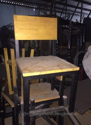 THANH LÝ GHẾ GỔ